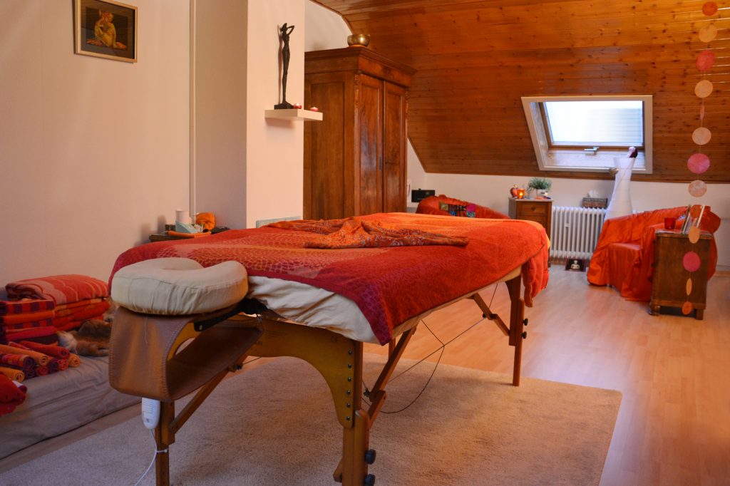 Massageraum Frankfurt Michaela Hau